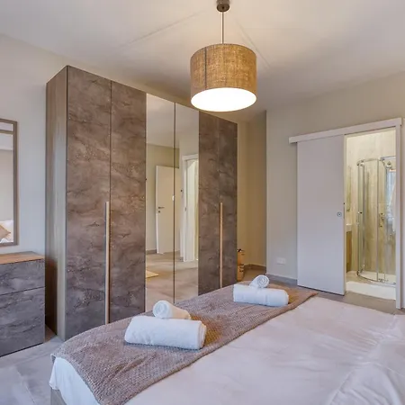 The Gate - A Fortress Of Luxury By Solea Homes 아파트 *