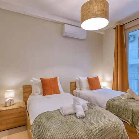 아파트 The Gate - A Fortress Of Luxury By Solea Homes