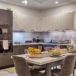The Gate - A Fortress Of Luxury By Solea Homes Lägenhet *
