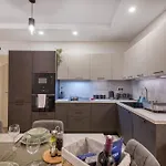 Lägenhet The Gate - A Fortress Of Luxury By Solea Homes *