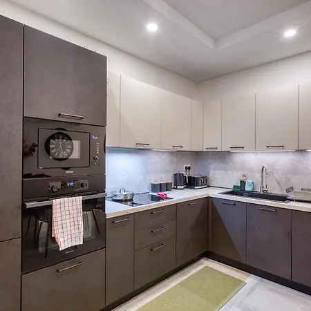 The Gate - A Fortress Of Luxury By Solea Homes Apartament *