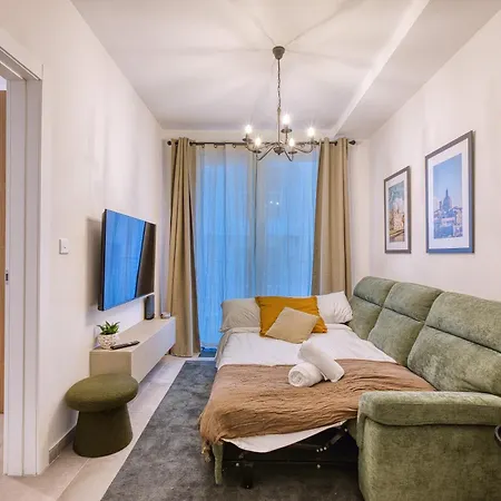 The Gate - A Fortress Of Luxury By Solea Homes Apartament