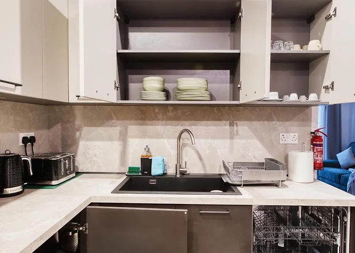 The Gate - A Fortress Of Luxury By Solea Homes Apartament